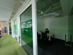 Loyang Crescent (D17), Factory #587561851